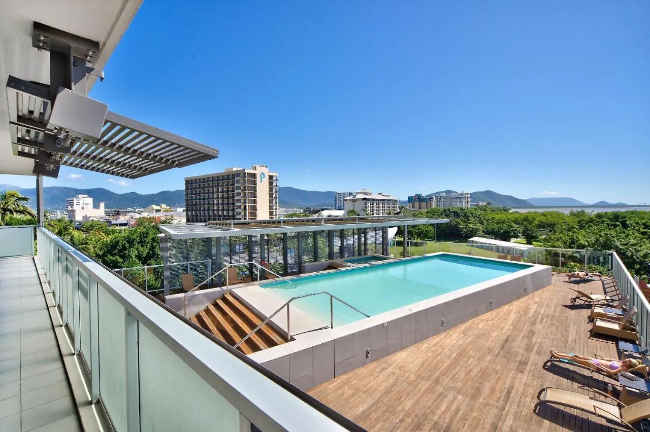 Belle Escapes 24 Harbour Lights Water View Apartment Cairns