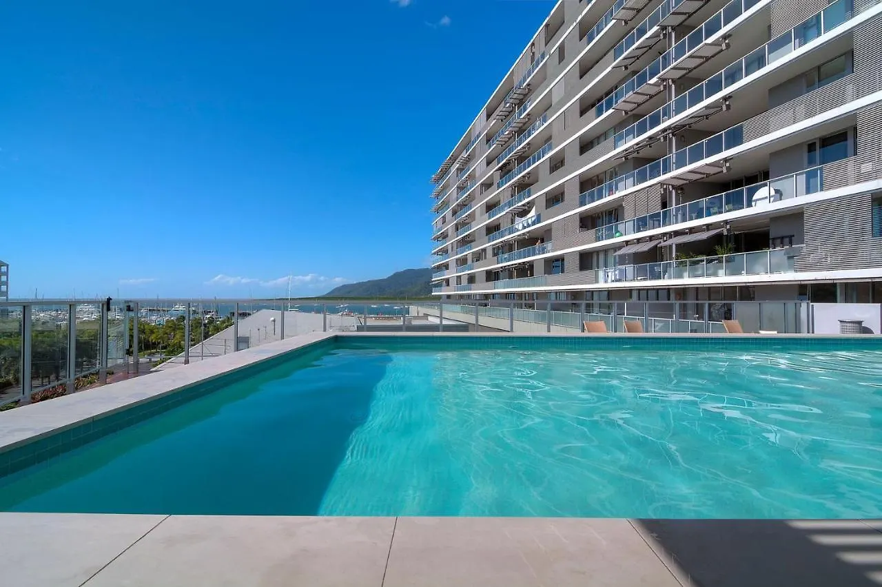 Belle Escapes 24 Harbour Lights Water View Apartment Cairns