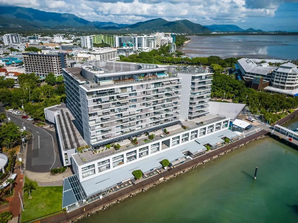 Belle Escapes 24 Harbour Lights Water View Apartment Cairns